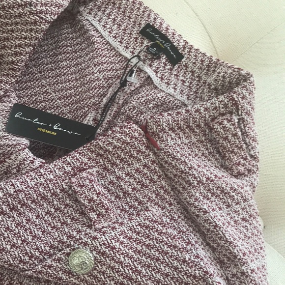 Stylish Women's Pants in Burgundy and cream - Picture 4 of 5